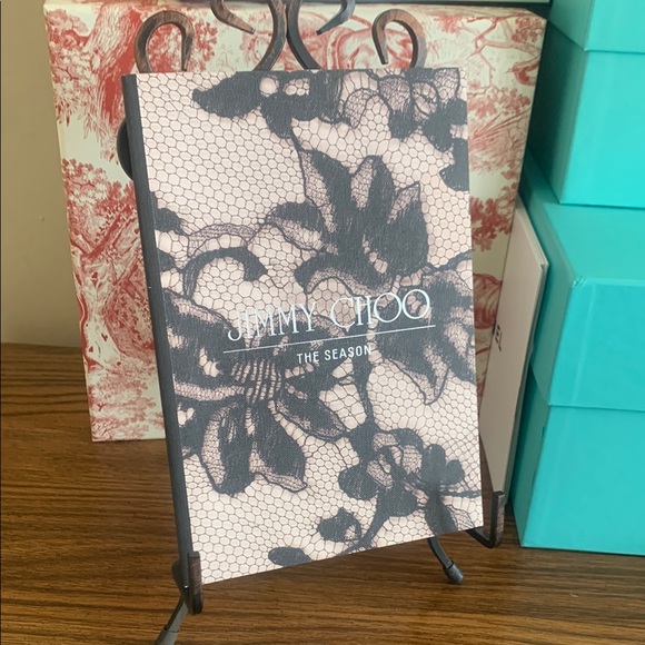 Jimmy Choo catalog 825 - Picture 1 of 7